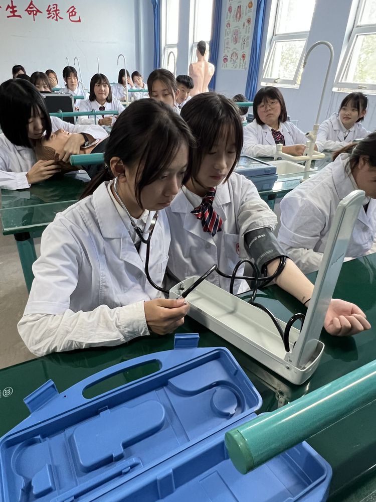 邯郸市春润中等职业学校