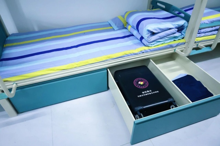 石家庄花都学校学生宿舍储物抽屉