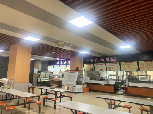 石家庄华美铁路中等专业学校食堂