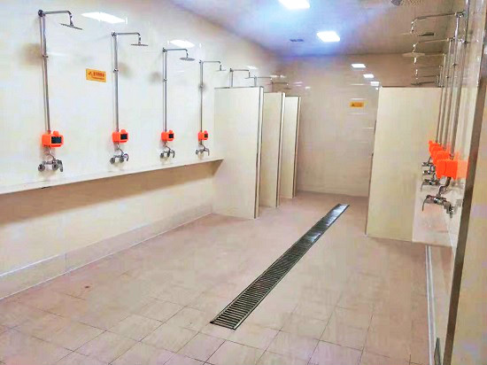 石家庄军兴信息工程学校洗浴中心