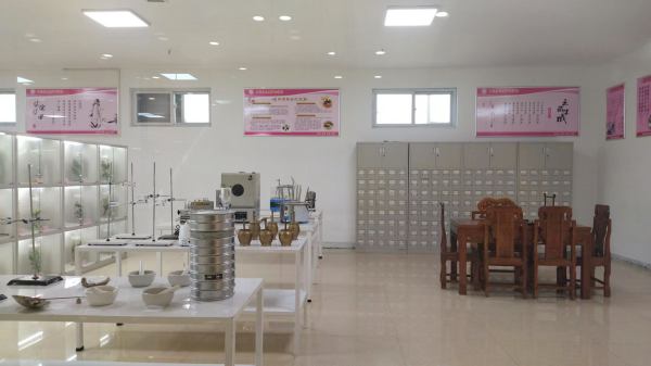 石家庄天使护士学校中药实训室