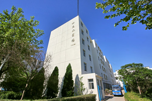 河北商贸女生宿舍楼