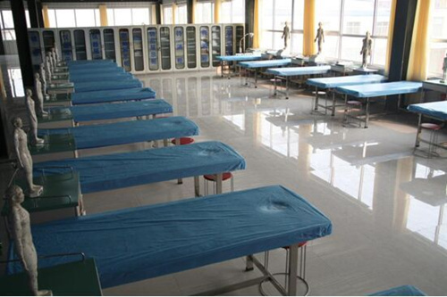 天使护士学校中医康复保健专业实训功能厅