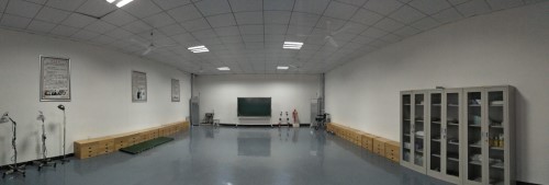 石家庄白求恩医学中等专业学校基础实验室