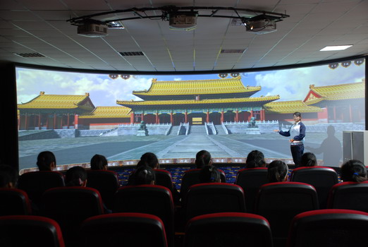 保定十四中导游模拟训练教室