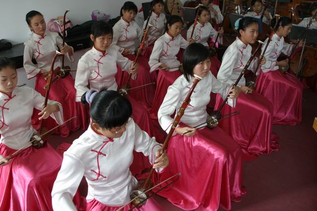 保定女子中专民乐队