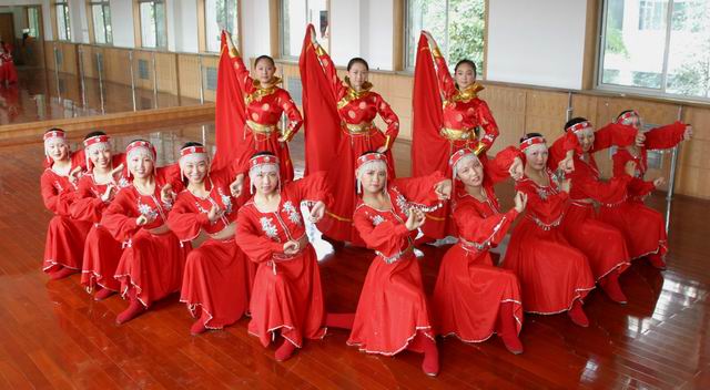 保定女子中专舞蹈队