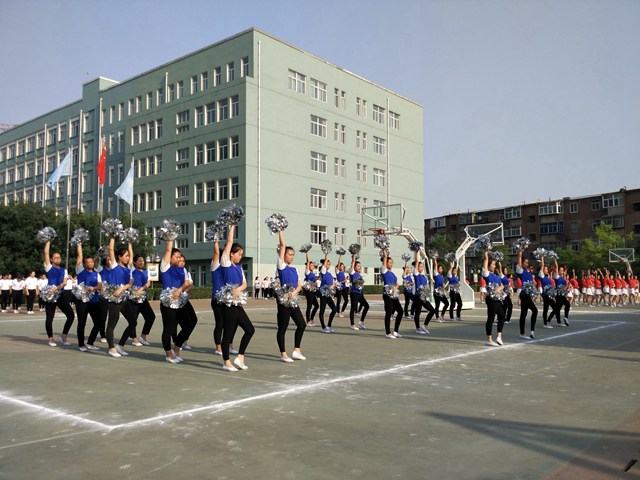 活力四射的旅游服务与管理42班