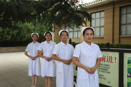 石家庄协和医学院学生