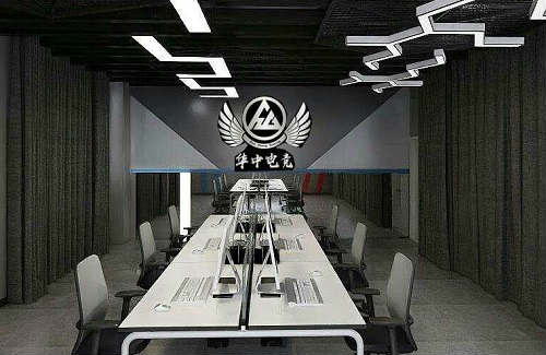 保定华中技工学校电竞教室