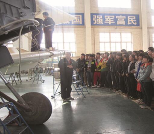 石家庄工程职业学院飞机机电设备维修专业实训