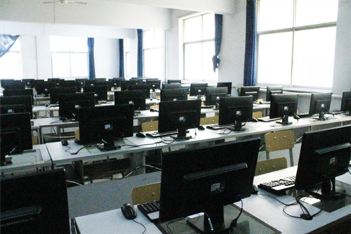 石家庄工程职业学院工程造价软件实训室