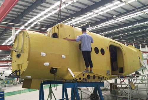 飞机机电设备维修专业学生实训