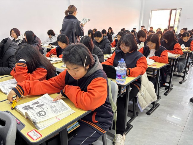 石家庄同仁医学中等专业学校教室