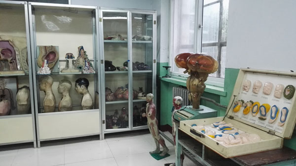 石家庄北方医学中等专业学校解剖及组胚实验室