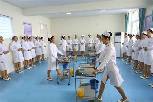 石家庄北方医学中等专业学校护理专业实训课