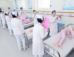 石家庄北方医学中等专业学校护理专业实训课堂