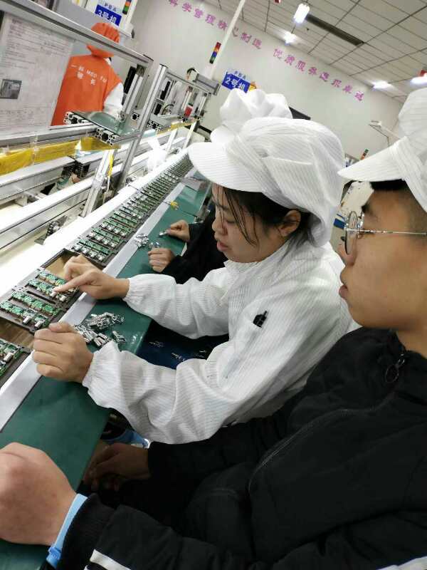 保定机械电子技工学校实训