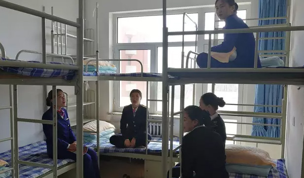 秦皇岛市渤海科技中等专业学校宿舍内景