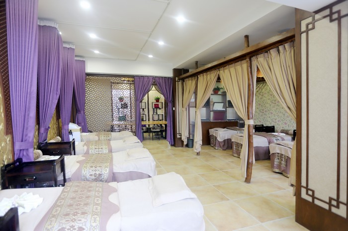 保定东方技工学校美容教室