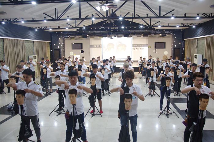 保定东方技工学校美发教室