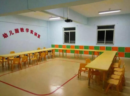 秦皇岛升华中专学校幼师专业实训室