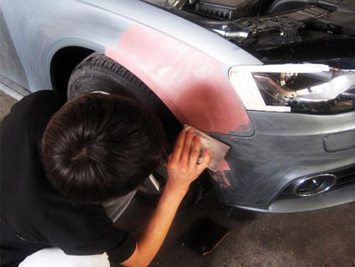 保定平安技工学校汽车钣金喷漆培训