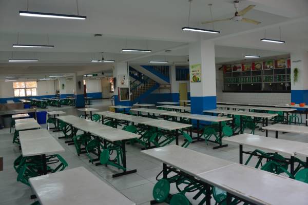 石家庄冀联医学中等专业学校餐厅