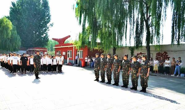 定州市卫生中等专业学校新生军训