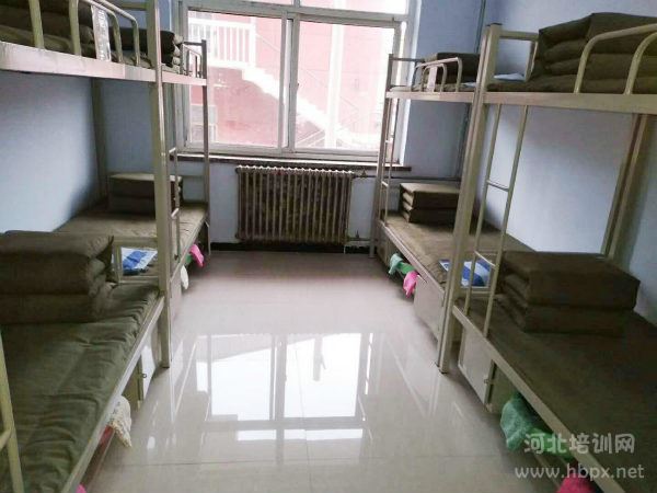 承德正源中等专业学校宿舍