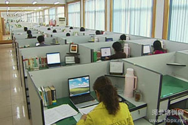 财会学校教室