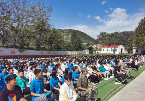 河北经济管理学校幼儿保育专业