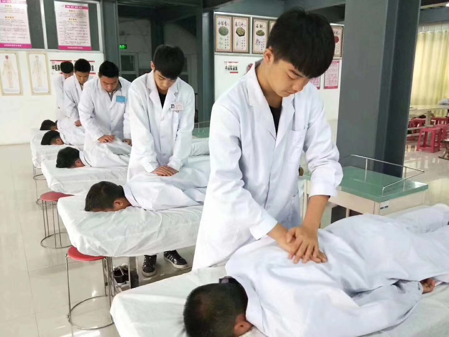 石家庄天使护士学校中医康复保健专业专业