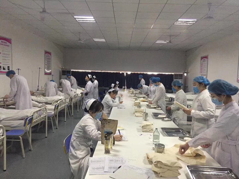 石家庄白求恩医学院护理专业