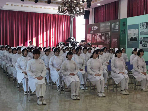 石家庄白求恩医学中等专业学校涉外护理专业