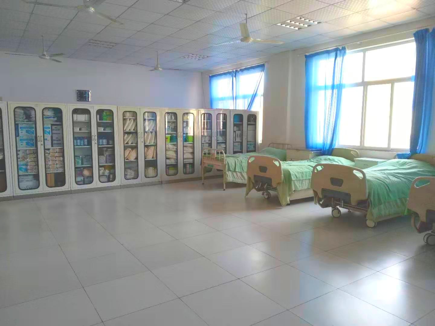 石家庄柯棣华医学院护理实训室