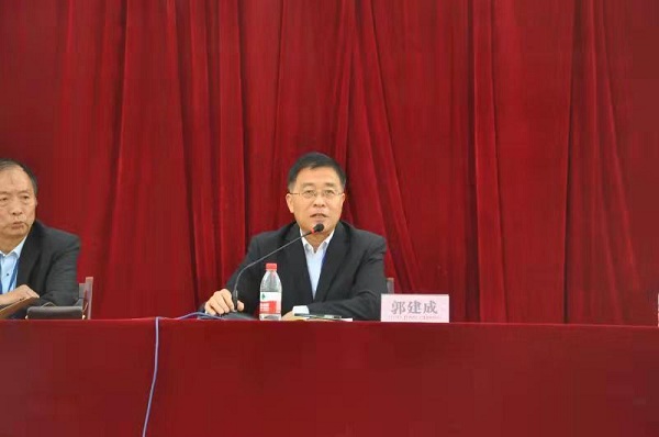 石家庄柯棣华医学院召开法制安全教育大会