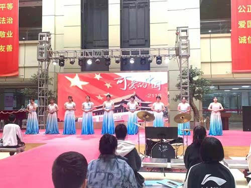 石家庄天使护士学校学生诗朗诵比赛