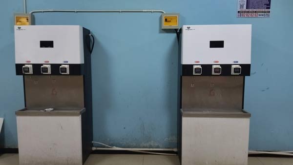 石家庄天使护士学校男生宿舍热水器