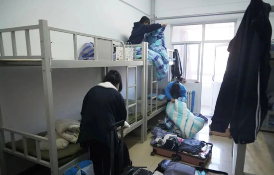 石家庄电子信息学校学生整理内务