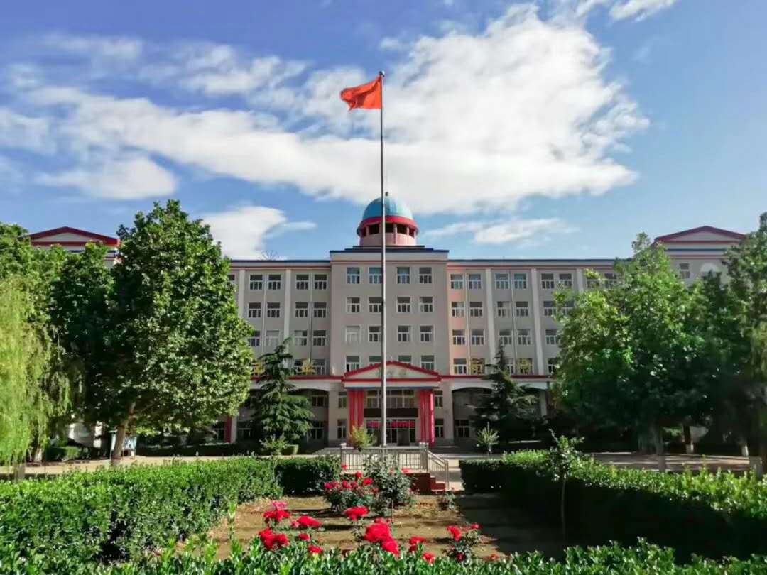 石家庄冀联医学院正门