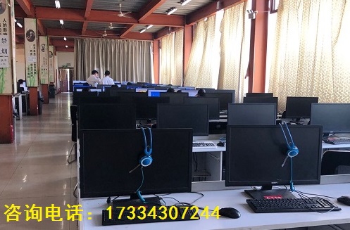 石家庄东华铁路学校计算机实训室