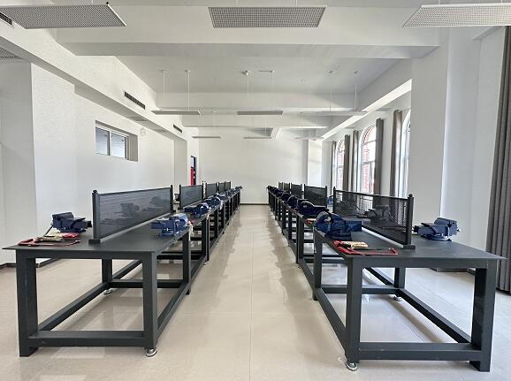 石家庄东华铁路学校机电技术应用专业实训