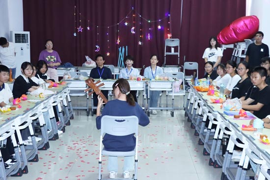 石家庄柯棣华医学院组织师生开展中秋联欢活动
