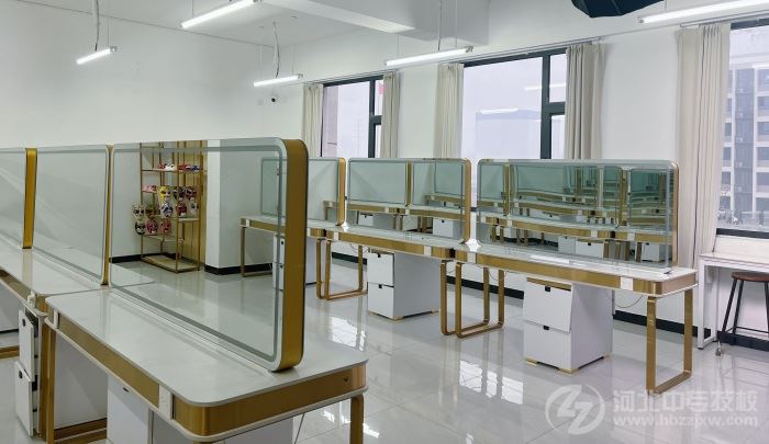 石家庄花都学校形象设计实训室