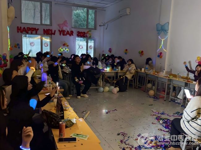 河北同仁医学中等专业学校元旦晚会