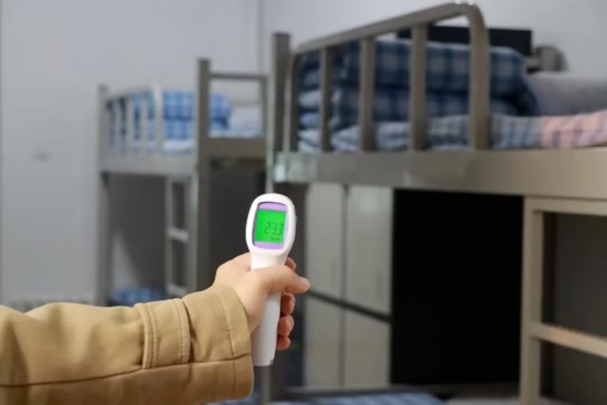 石家庄冀联医学院提前采暖，守护学生身心健康