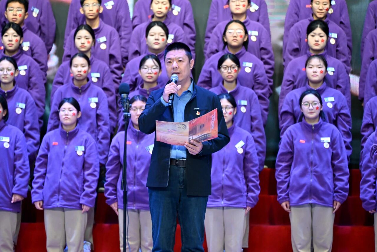 河北经济管理学校第十五届唱红歌诵经典班级风采大赛决赛