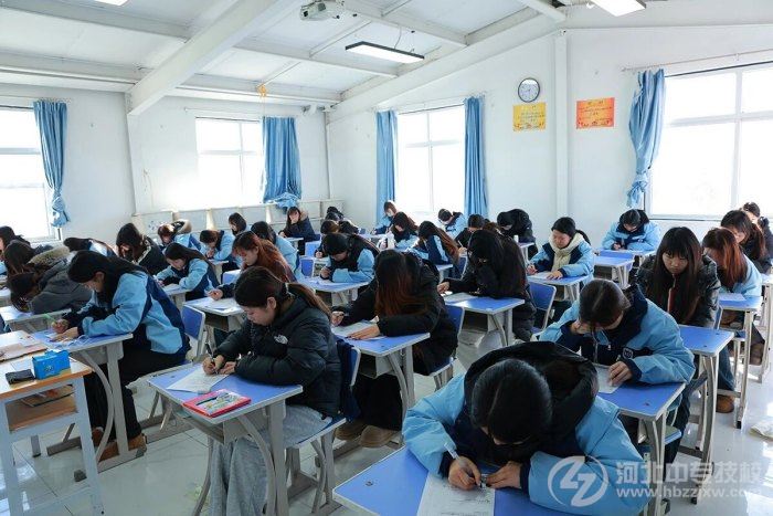 石家庄花都学校期末考试